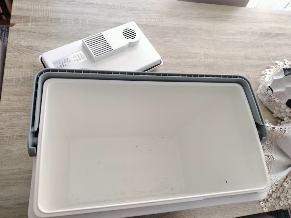 Geladeira para funcionar no automóvel