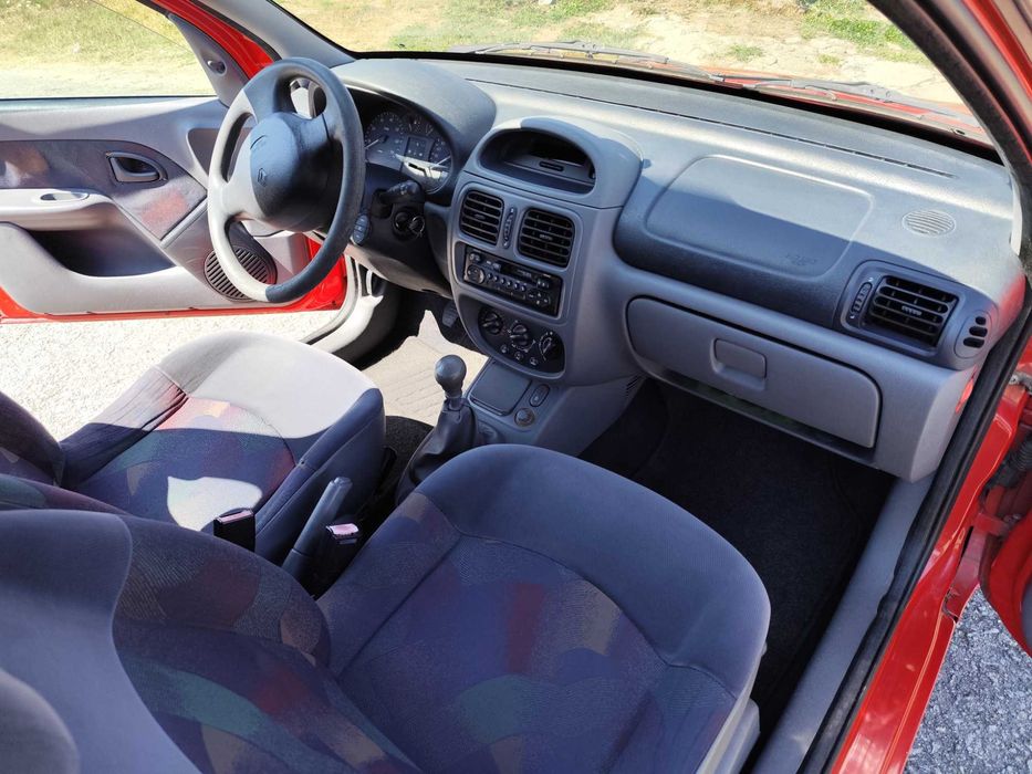 Renault Clio 99 Gasolina