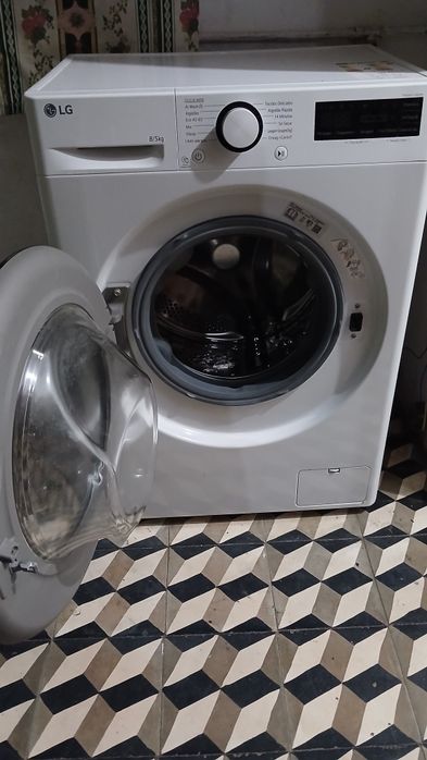 Maquina de lavar e secar LG