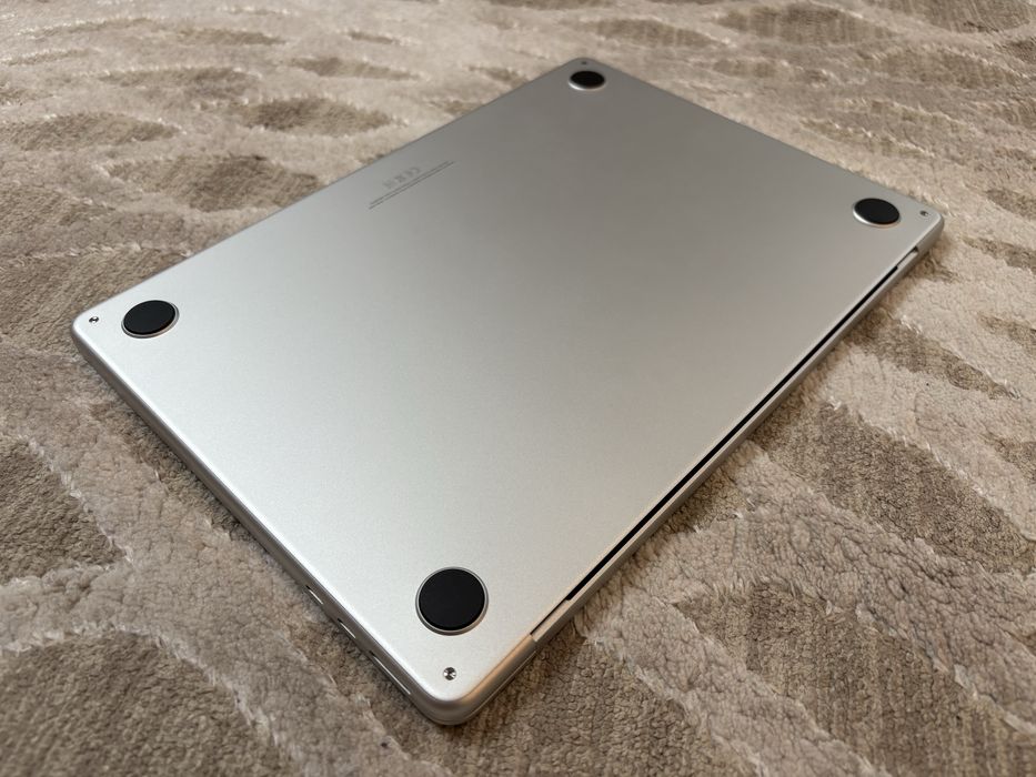 Macbook Air M2 8/256