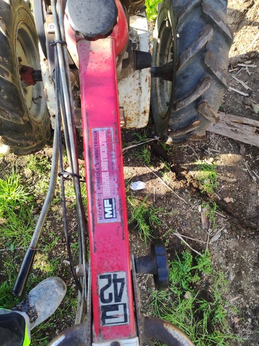 vendo motocultivador  Honda f42
