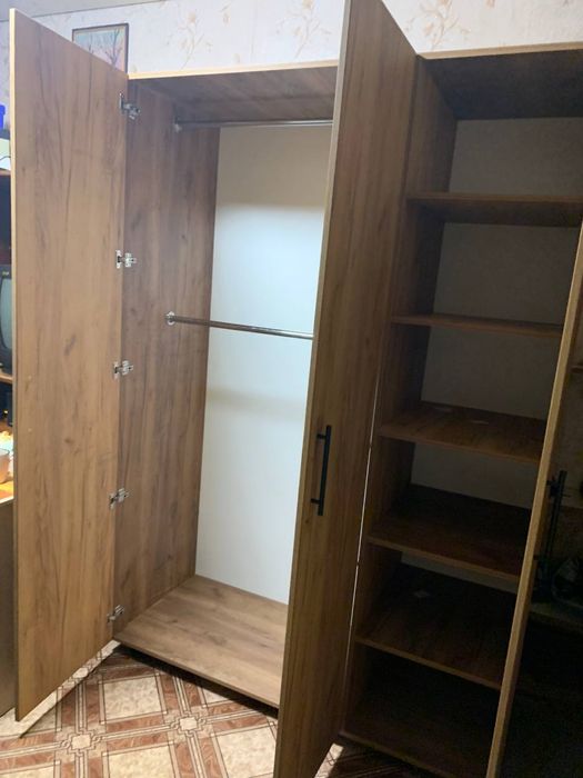 Мебельщик, сборка мебели. Мебляр, збірка меблів