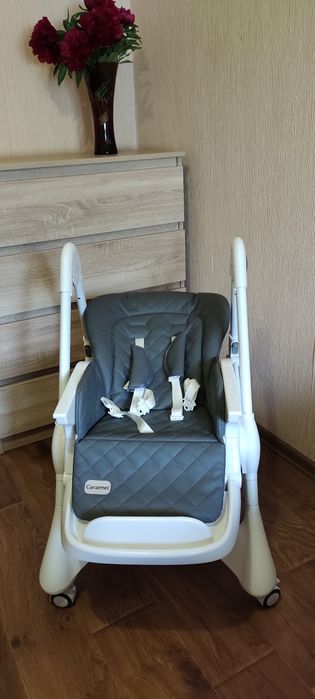 Стільчик для годування CARRELLO Caramel