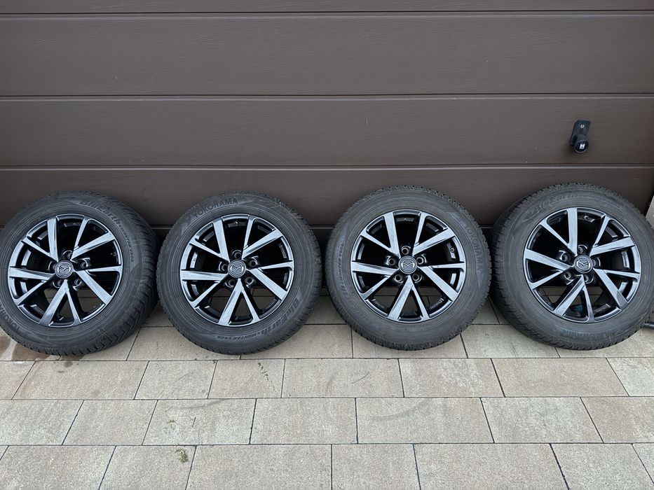 Mazda 3 gen.IV , oryginalne felgi+opony zimowe 205/60 R16