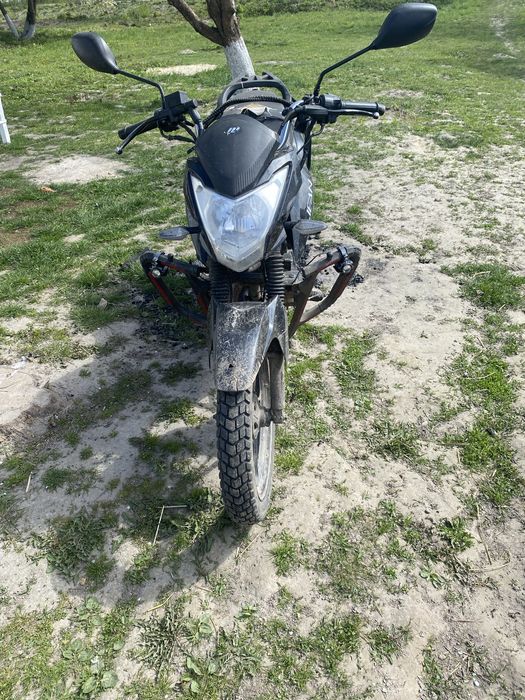 Продам ліфан сітур 200