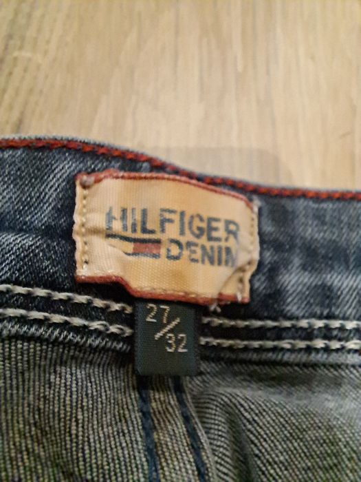 Jeansy Tommy Hilfiger, rozmiar 27/32
