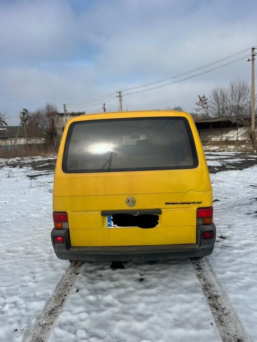 Свіжопригнаний Грузовий т4 1.9 дизель 1998 рік