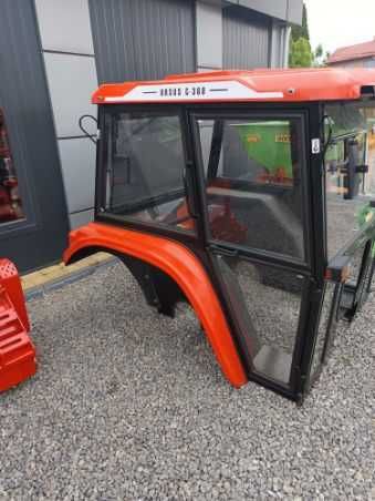 Kabina z włókna szklanego dach błotniki ciągnik C330 C360 szyberdach