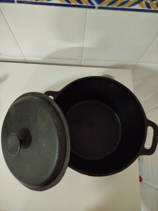 Tacho ferro fundido 30 cms