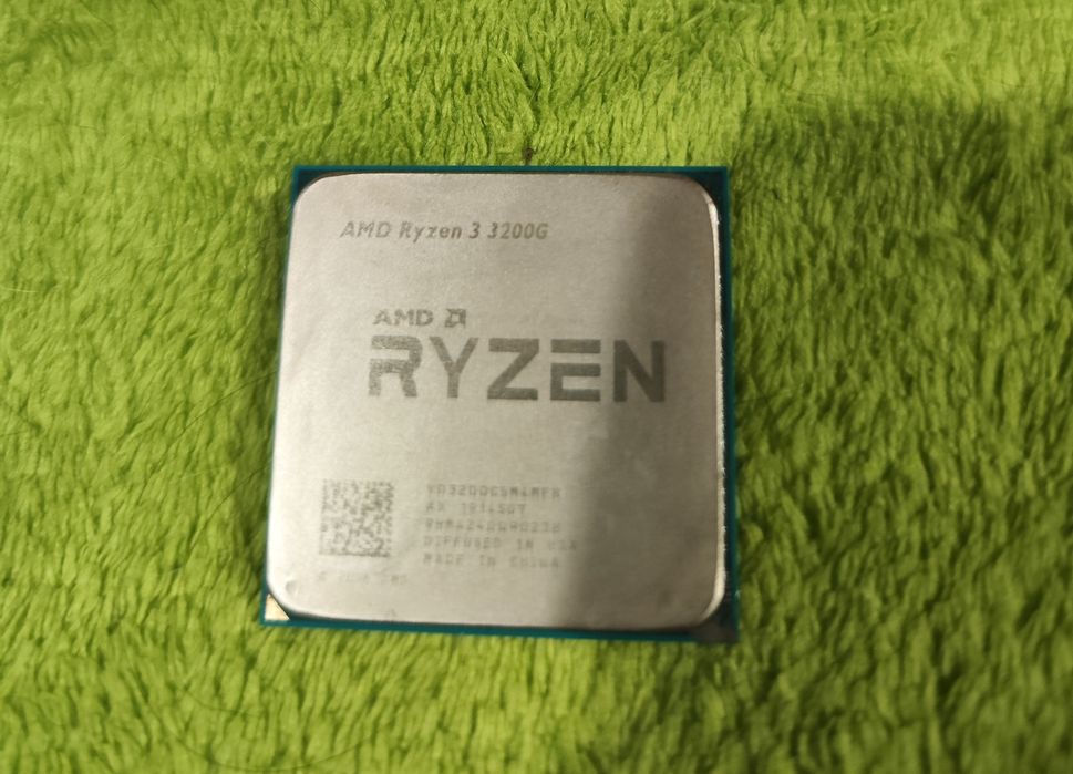 AMD Ryzen 3 3200G Processor445213345600645122