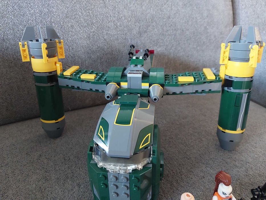 Zestaw lego star wars 7930 z 2011r., stan bardzo dobry