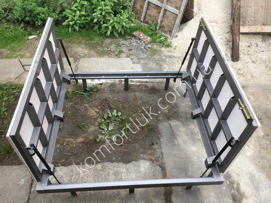 Напольный канализационный ревизионный люк скрытого монтажа в подвал