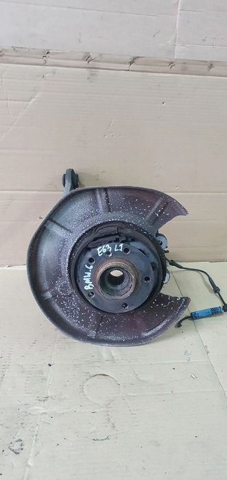 Zwrotnica piasta lewy tył tylna lewa BMW 6 E63 3.0