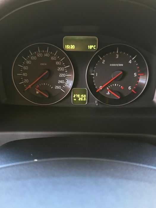 Продам Volvo v50,2011року