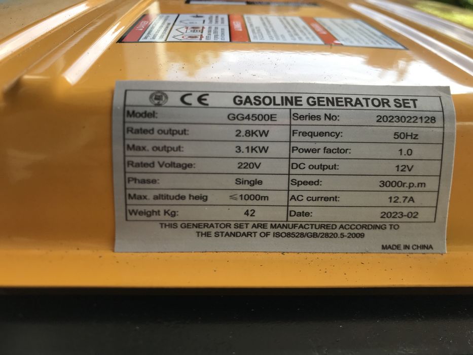 Генератор бензиновый 3-кВт.