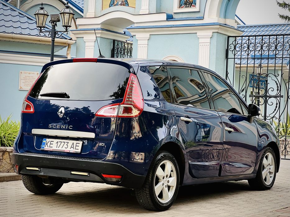 Хозяйский Renault Scenic ||| !РЕСТАЙЛИНГ! 1.5 DCI