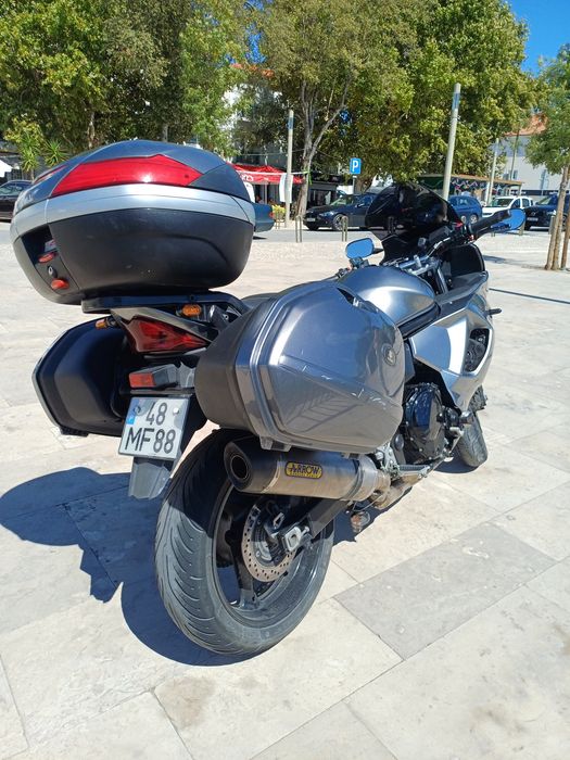 Suzuki GSX1250FA 2011
