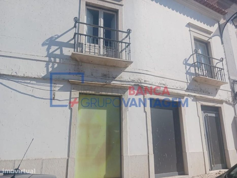 Prédio Comercial, Portel