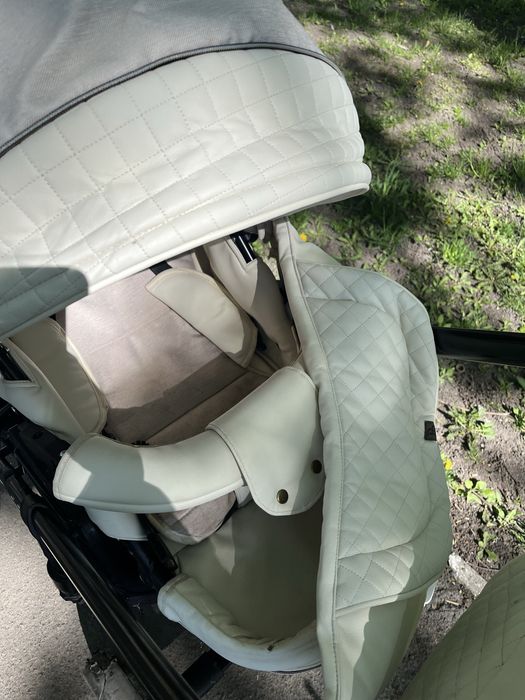 Універсальна коляска 2 в 1 Baby Pram (Екошкіра) — М'яка амортизація