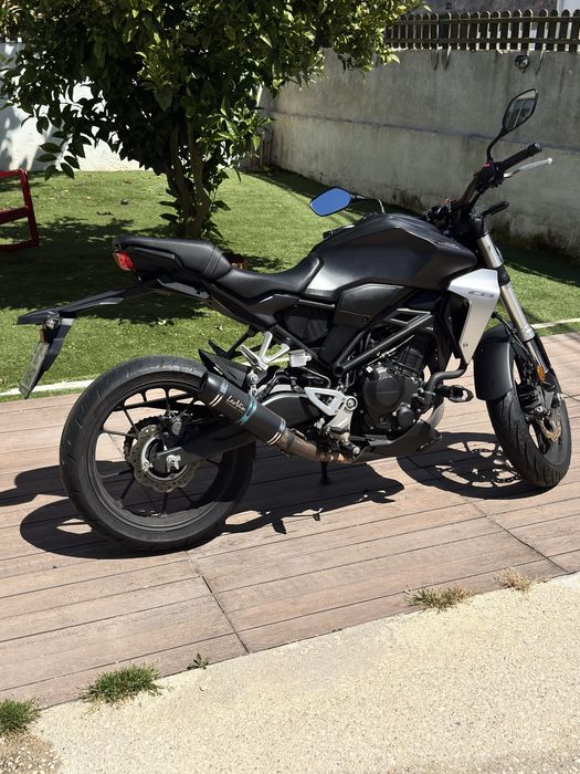 Honda cb300 R semi nova