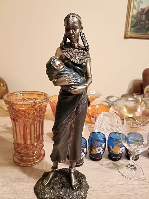 Figurki poorcelanowe