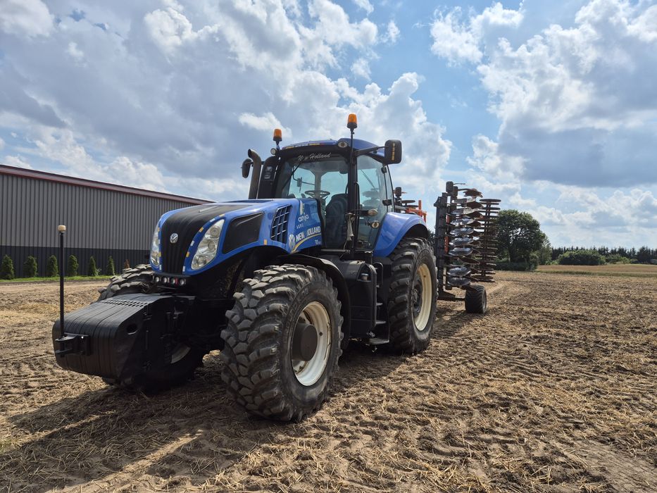 New Holland T8.360