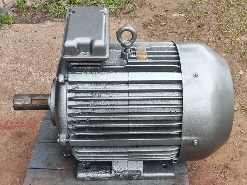 Электродвигатель 30 кВт 735 об/мин тип 4АМ225М8У3, Лапы 380 В