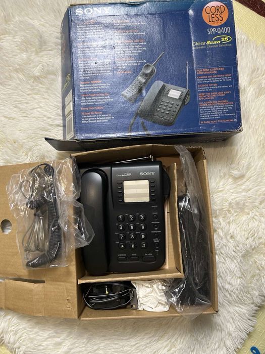 вінтажний бездротовий телефон Sony SPP-Q400.