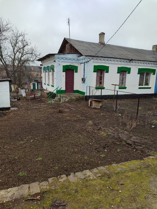 В селещі Капітанівка продам квартиру