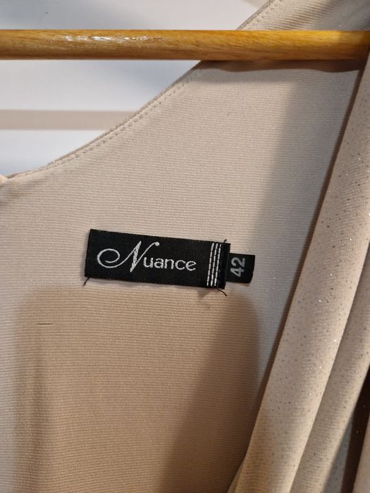 Śliczna sukienka damska rozm. 42