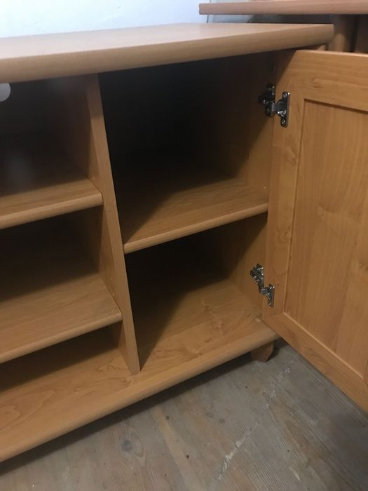 Szafka RTV pod telewizor