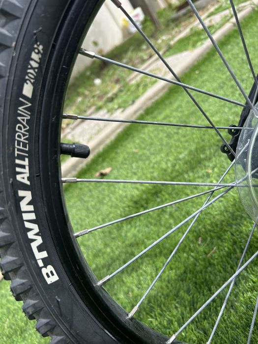 Bicicleta Btwin Racingboy 500 (COMO NOVA)