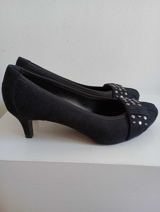 Buty damskie czółenka Ariane rozmiar 38.