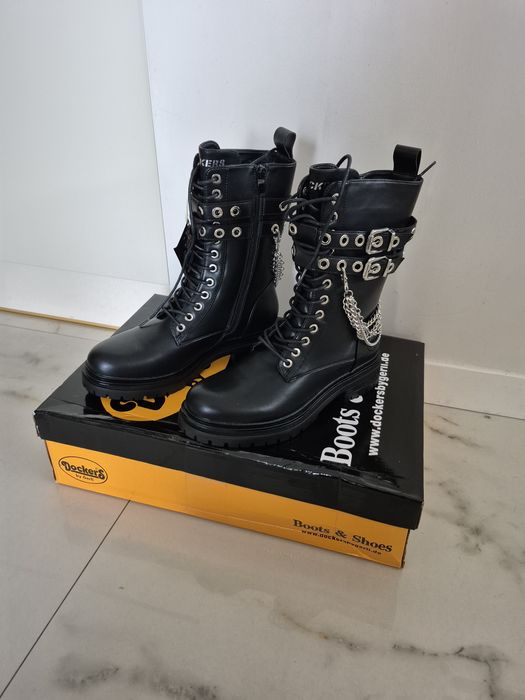 Botki ,oficerki firmy Dockers by Gerli nowe z łańcuchami r.39