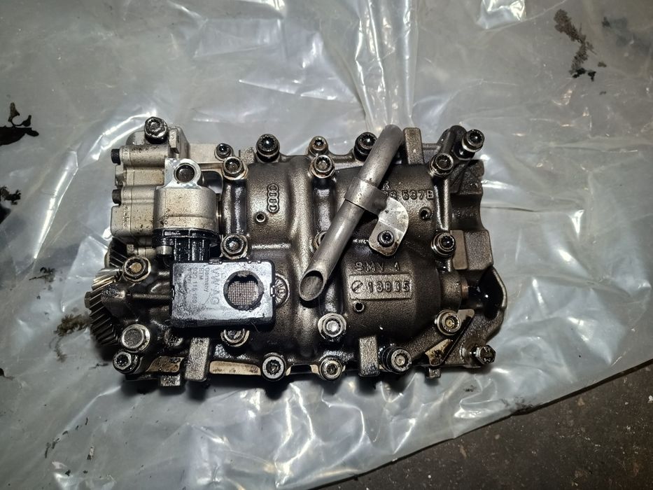 Pompa oleju olejowa 2.0tdi 16v Audi A4 B7 A6 C6 oryginał gwarancja