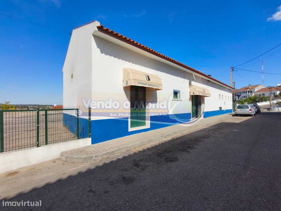 Restaurante em Mora (MOR100)