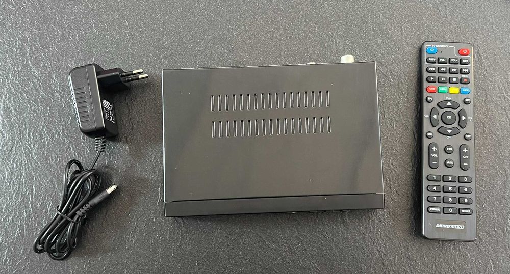 Tuner DVB-T2 Diprogress DPT220HD