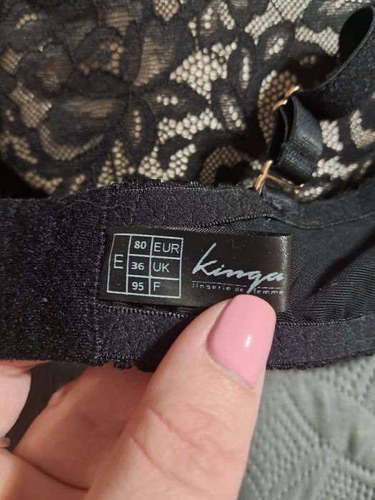 Продам 2 нових бюстгальтера