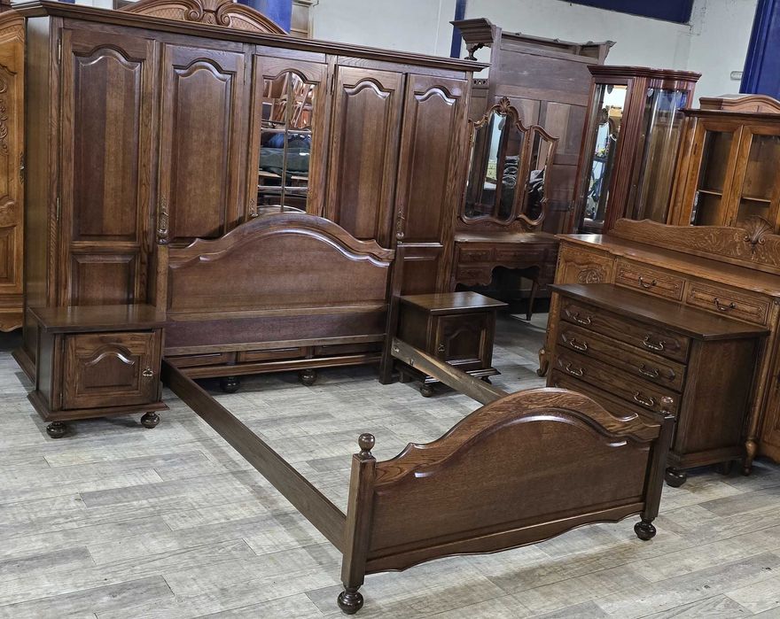 Komplet Mebli Do Sypialni / Sypialnia / Zestaw Mebli / Holenderskie /