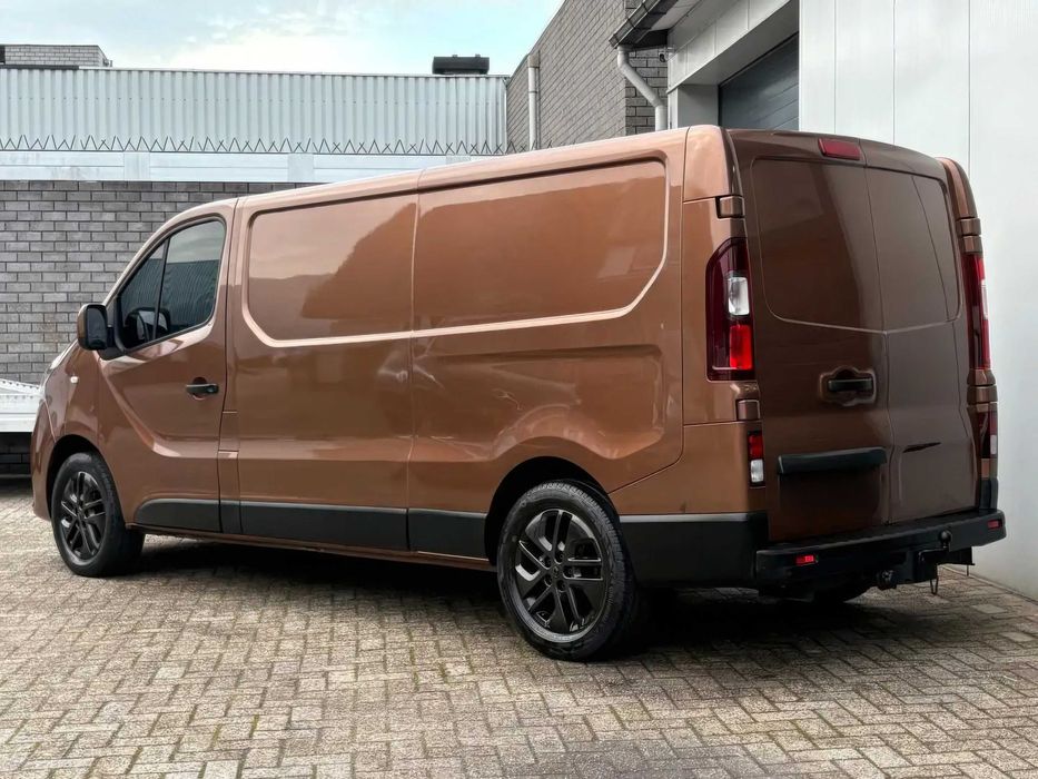 Renault Trafic      2015