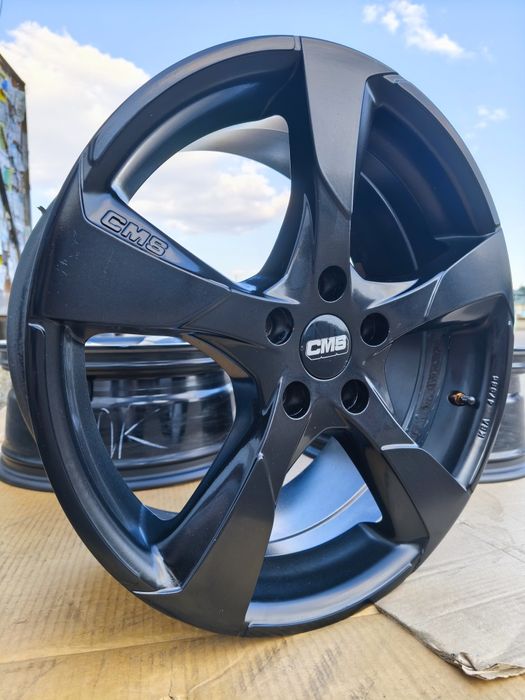 Диски KIA Sorento Optima Hyundai Tucson SantaFe Sonata Mazda Toyota Honda Acura Subaru Nissan X-Trail Renault Kadjar Mitsubishi Outlander R18(5*114,3)