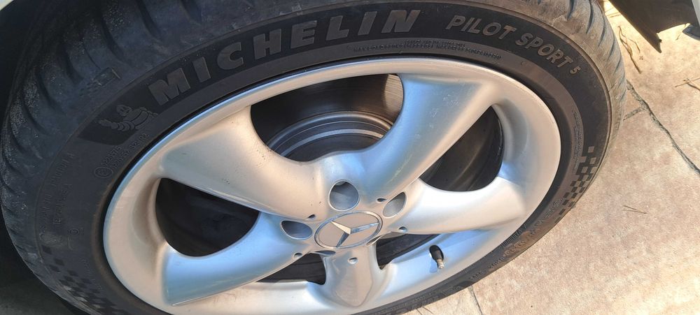 Idealny Mercedes CLK 350 cabrio z JAPONII przebieg 94000km