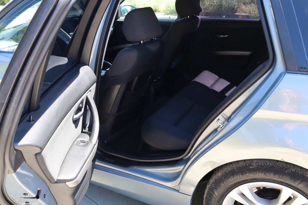 Продам bmw 320d e91