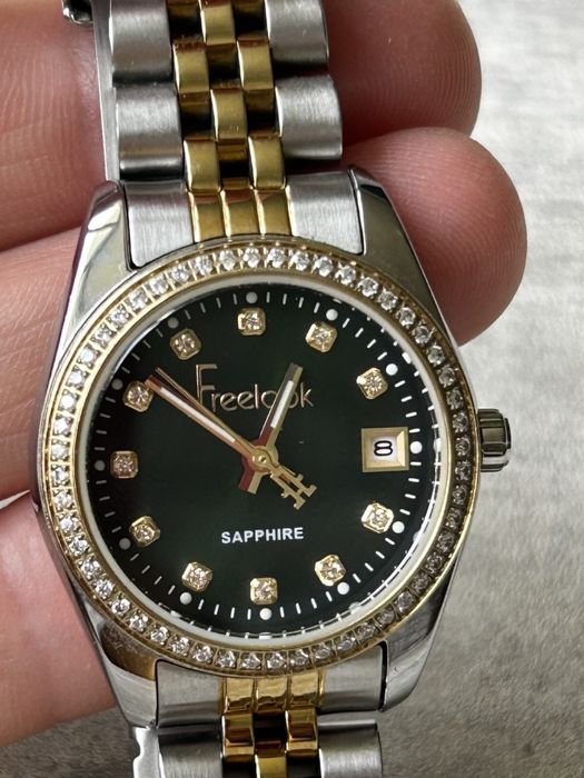 Годинник FREELOOK charmant