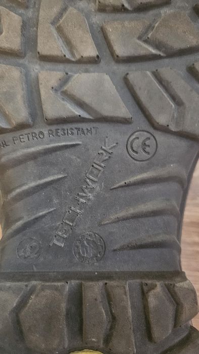 Buty robocze używane