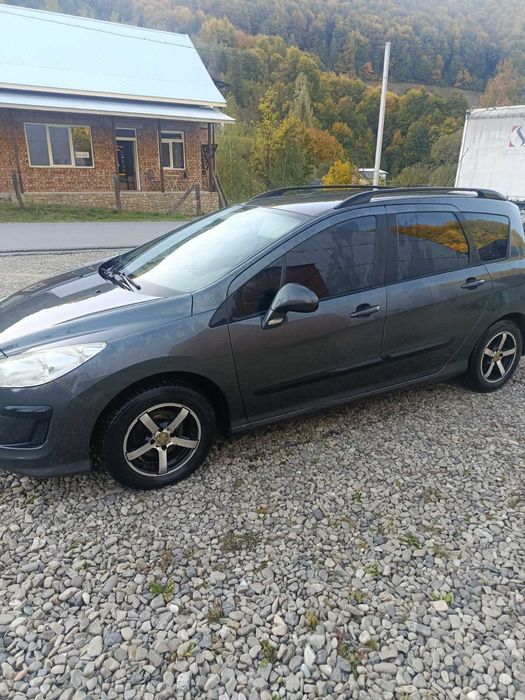 Продається автомобіль.