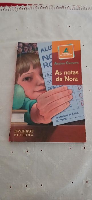 As notas de Nora de Andrew Clements