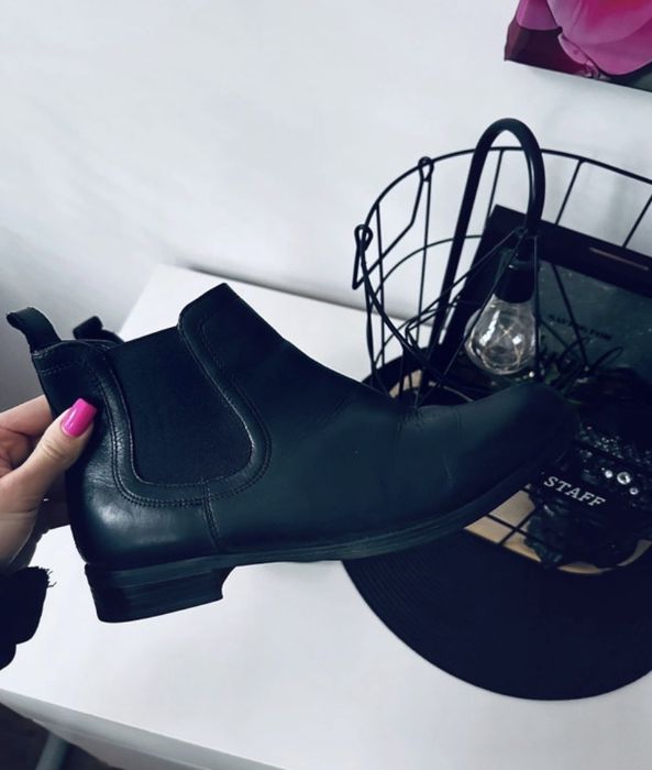 Czarne botki skora naturalna 39 gino rossi