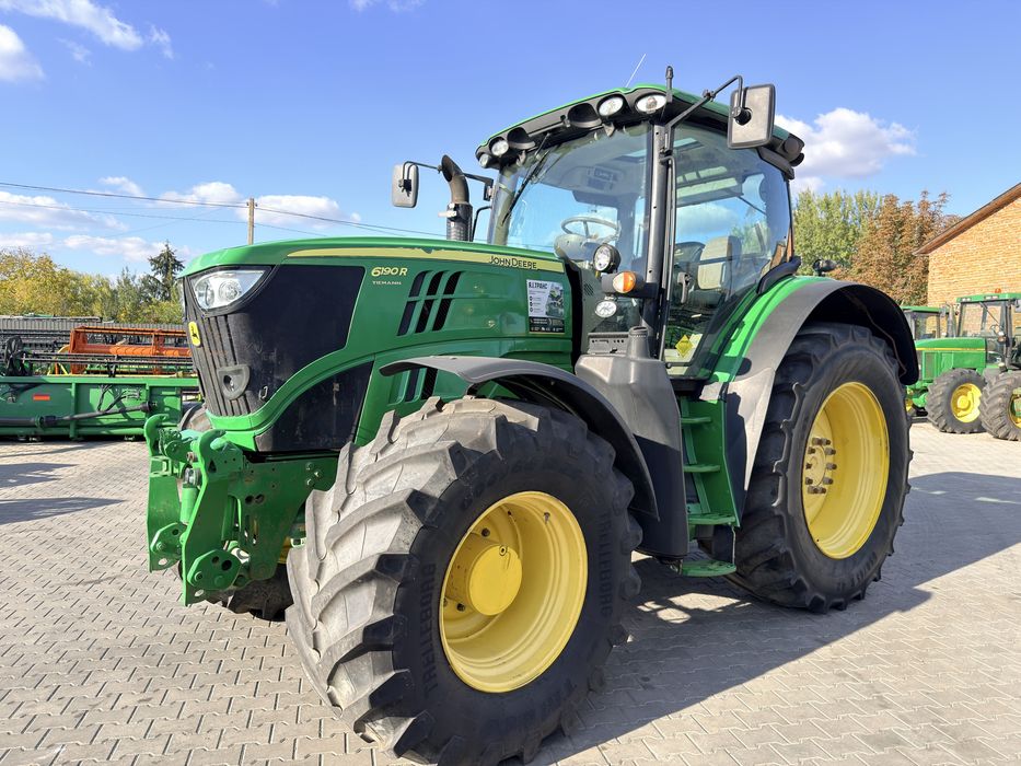 Трактор john deere 6190R