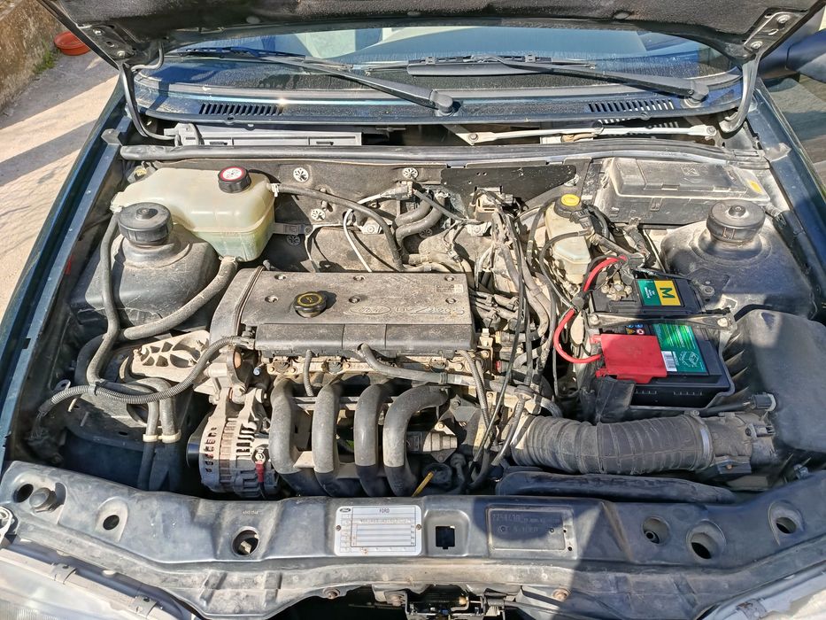 Vendo Ford Fiesta